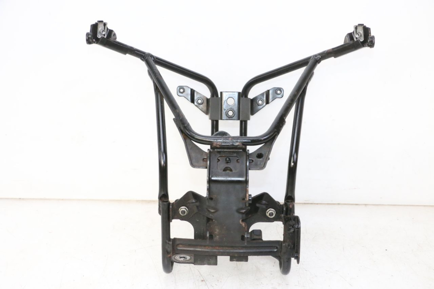 photo de FRONT FAIRING BRACKET PEUGEOT SATELIS 125 (2006 - 2009)