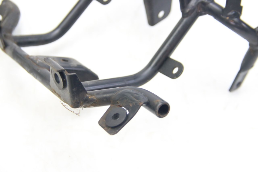 photo de FRONT FORK BRACE SUZUKI SIXTEEN 125 (2008 - 2010)