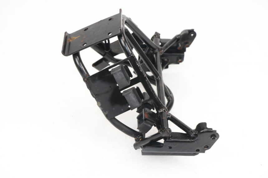 photo de FRONT FAIRING BRACKET SYM GTS 125 (2005 - 2008)