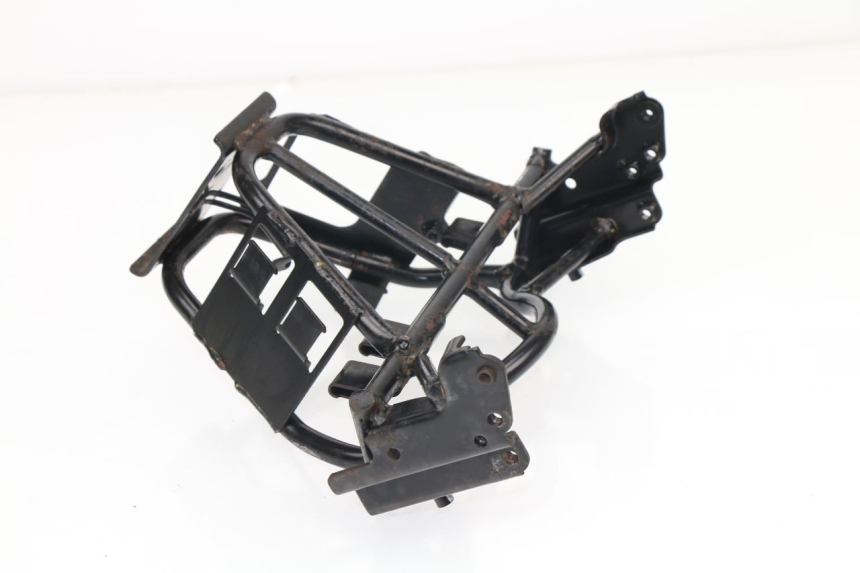 photo de FRONT FAIRING BRACKET SYM GTS 125 (2005 - 2008)