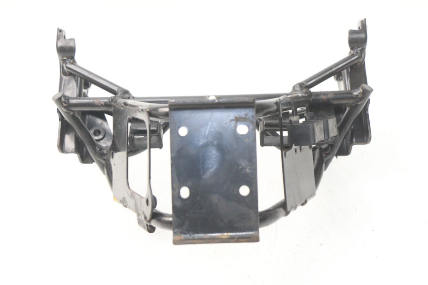 photo de FRONT FAIRING BRACKET SYM GTS EVO 125 (2009 - 2013)