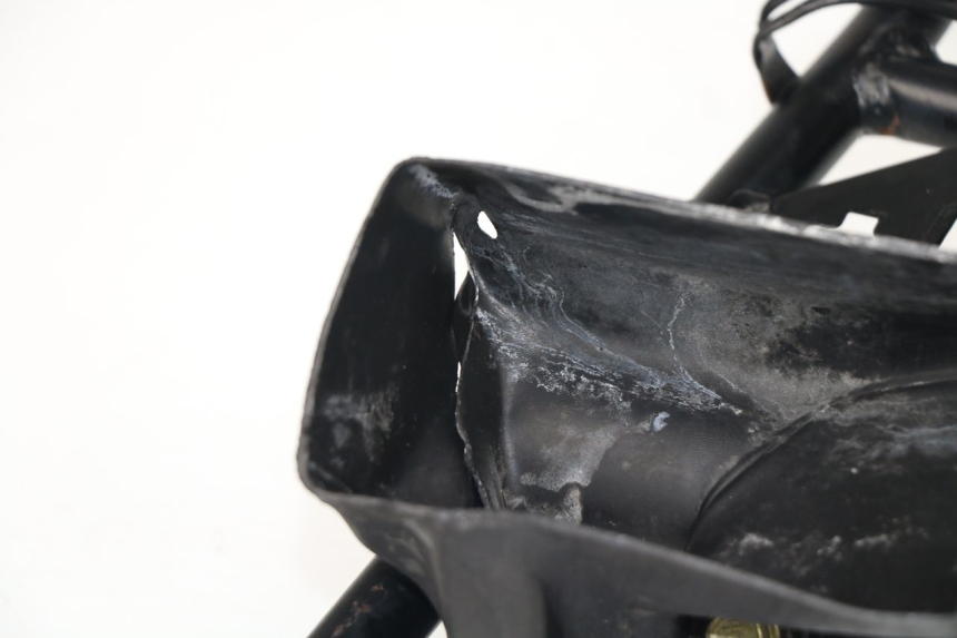 photo de FRONT FAIRING BRACKET HONDA VF 1000 (1984 - 1988)