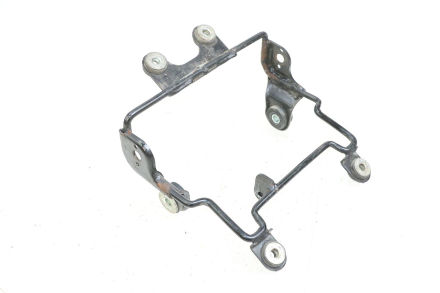 photo de FRONT FAIRING BRACKET KAWASAKI KDX 125 (1990 - 1991)