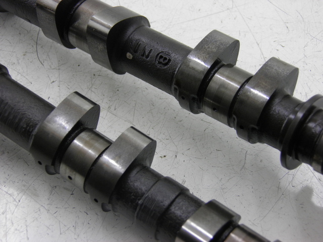 photo de CAMSHAFT HONDA CB F HORNET 600 (1998 - 1999)