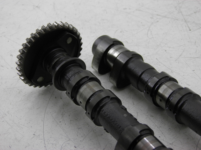 photo de CAMSHAFT HONDA CB F HORNET 600 (1998 - 1999)