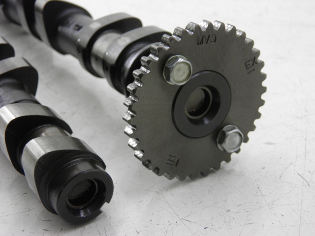 photo de CAMSHAFT HONDA CB F HORNET 600 (1998 - 1999)