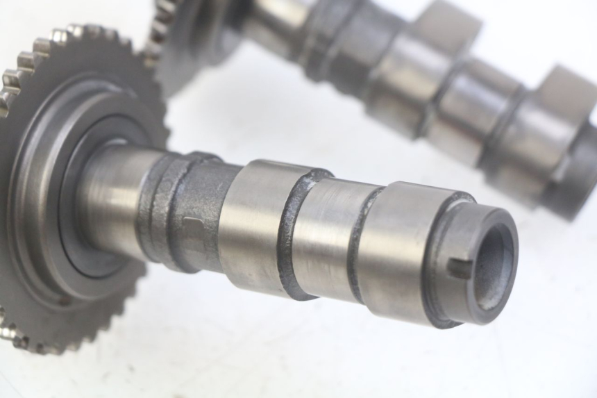 photo de CAMSHAFT HONDA CBF 500 (2004 - 2007)