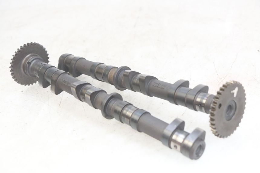 photo de CAMSHAFT KAWASAKI ZX-6R ZX6R 600 (1995 - 1997)