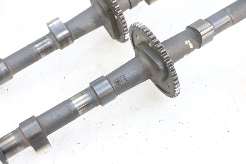 photo de CAMSHAFT KAWASAKI ZR 7 750 (1999 - 2001) - Checked used part
