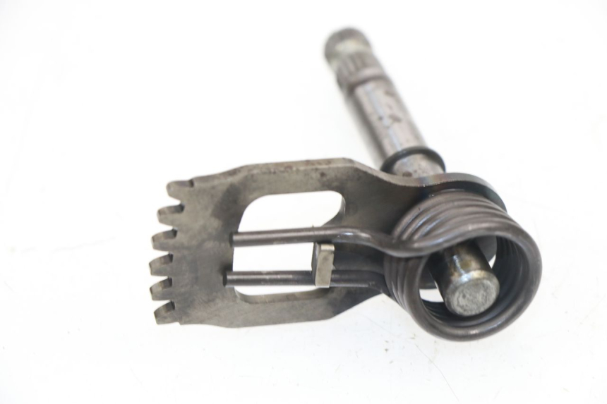 photo de GEAR CHANGE SHAFT SUZUKI DR DJEBEL 600 (1985 - 1990)