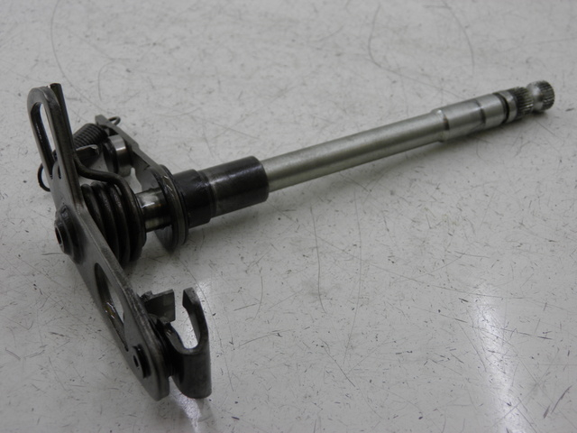 photo de GEAR CHANGE SHAFT YAMAHA FJR 1300 (2004 - 2005)