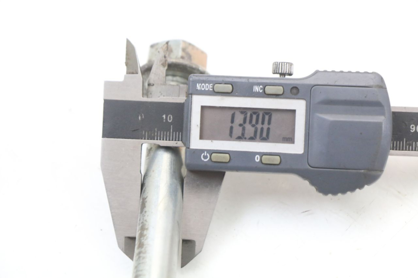 photo de SWING ARM AXLE APRILIA RS 50 (2006 - 2010)