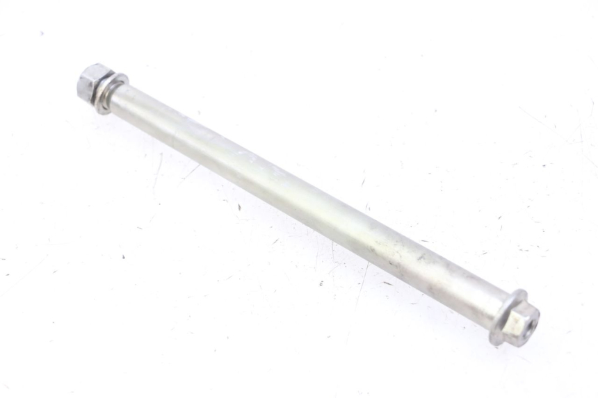 photo de SWING ARM AXLE SUZUKI GSR 750 (2011 - 2017)