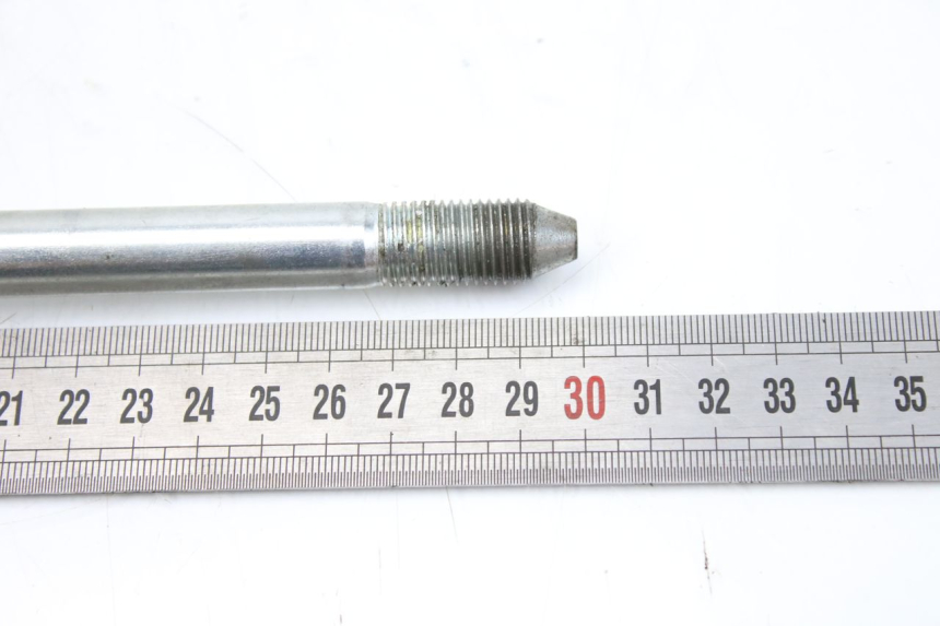 photo de SWINGARM PIVOT BOLT SYM HUSKY 125 (1999 - 2005)