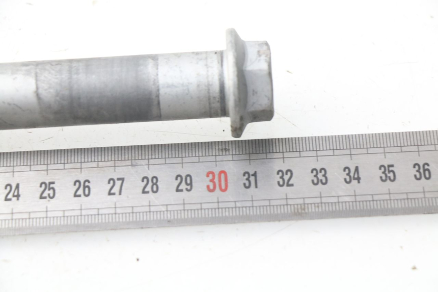 photo de SWINGARM PIVOT BOLT HONDA INTEGRA NC D 750 (2016 - 2018)