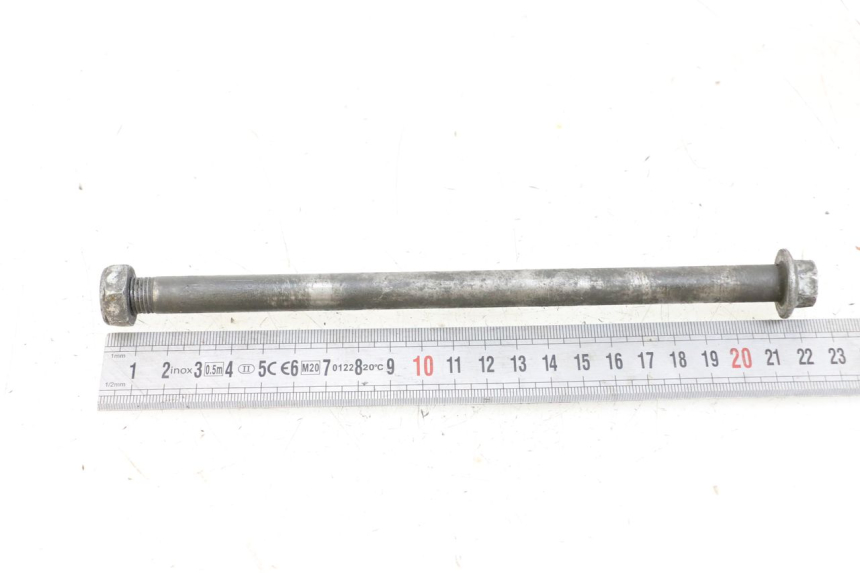 photo de SWINGARM PIVOT AXIS KAWASAKI KX 85 (2014 - 2021)