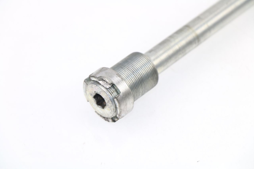 photo de SWING ARM AXLE HONDA NSR R 125 (1994 - 2003)