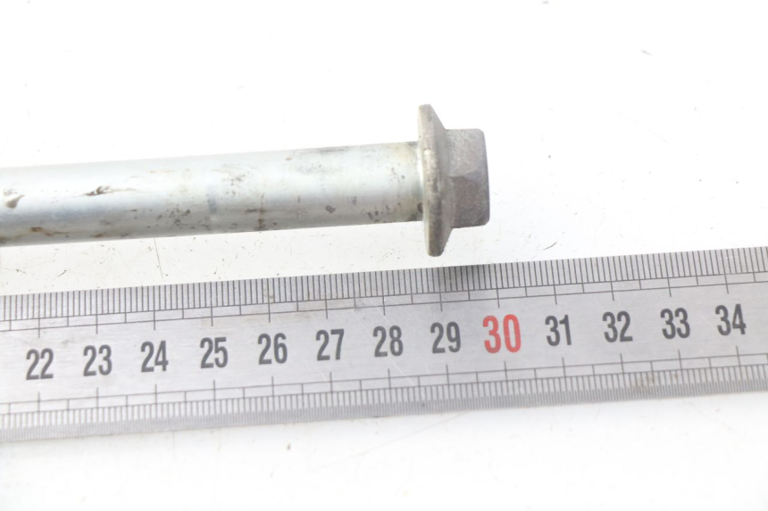 photo de SWING ARM AXLE SUZUKI RV VAN VAN 125 (2003 - 2008) - Component detail