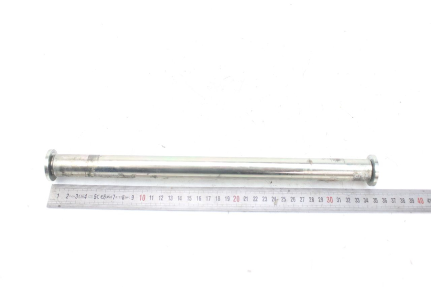 photo de SWINGARM PIVOT BOLT TRIUMPH SPRINT ST 955 (1999 - 2001)