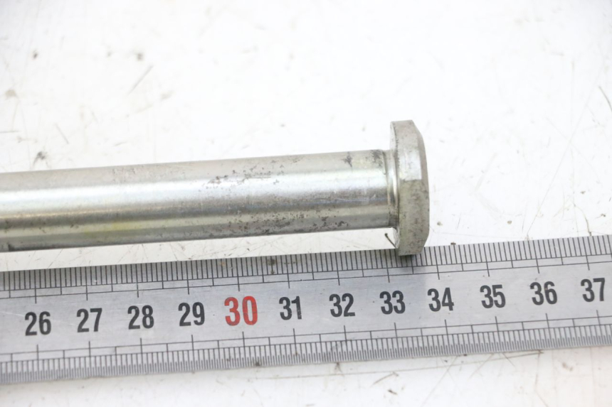photo de SWING ARM AXLE YAMAHA XJ6 ABS 600 (2008 - 2016)