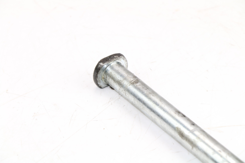 photo de SWING ARM AXLE YAMAHA FZX FAZER 750 (1987 - 1998)