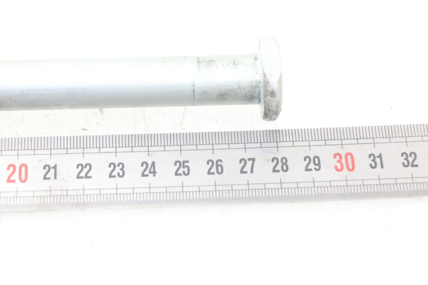 photo de SWING ARM AXLE YAMAHA XJ600 XJ DIVERSION 600 (1992 - 1997)