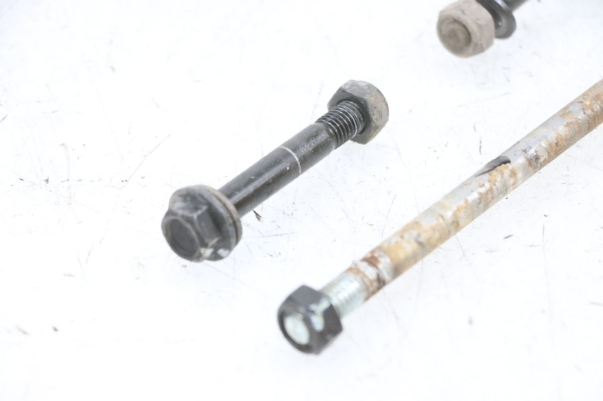 photo de ENGINE AXLE PEUGEOT KISBEE 4T 50 (2010 - 2017) - Zoom on usage condition