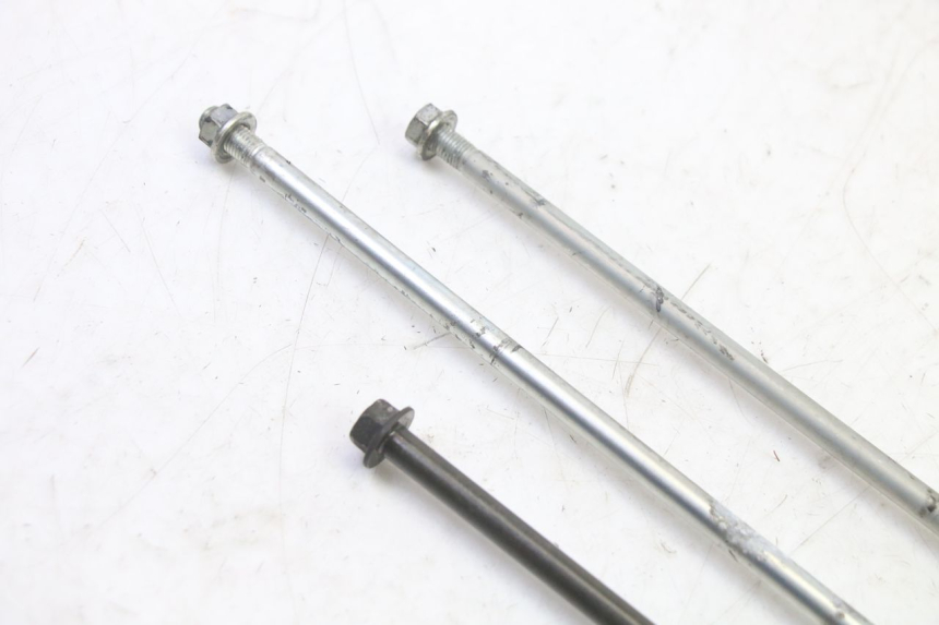 photo de ENGINE AXLE HONDA NTV DEAUVILLE 650 (2001 - 2006)