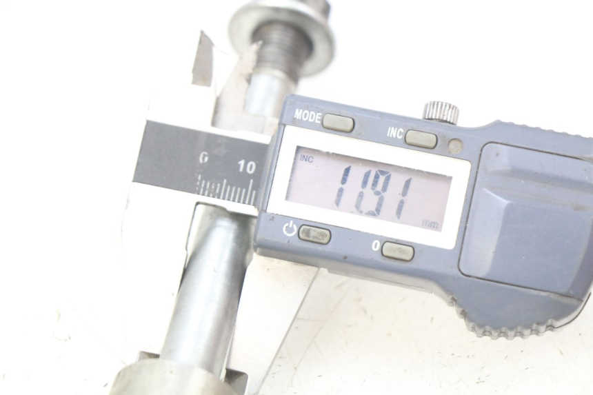 photo de REAR WHEEL AXLE TNT MOTOR CITY 50 (2007 - 2018)