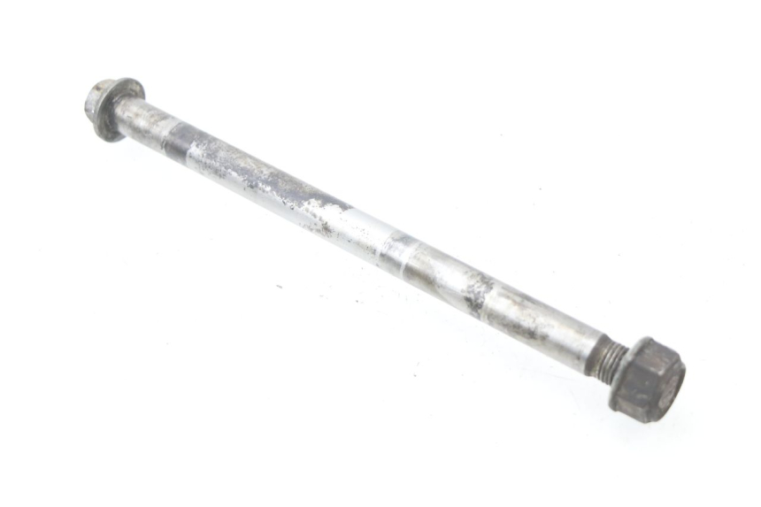 photo de REAR WHEEL AXLE HONDA CG 125 (1996 - 1998)
