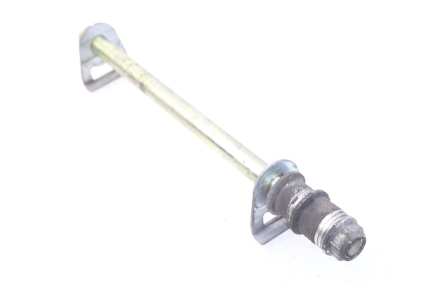 photo de REAR WHEEL AXLE HYOSUNG COMET GTR 125 (2007 - 2014)