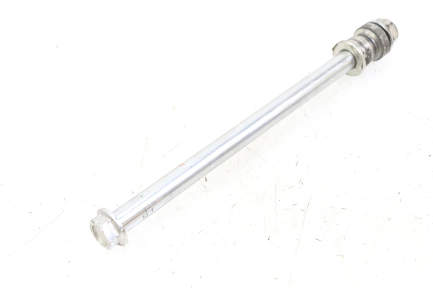 photo de REAR WHEEL AXLE KEEWAY K-LIGHT KLIGHT 125 (2018 - 2025)