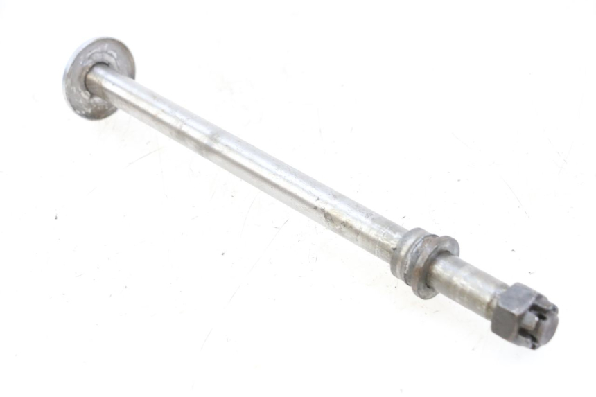 photo de REAR WHEEL AXLE KAWASAKI GTR 1000 (1994 - 2004)