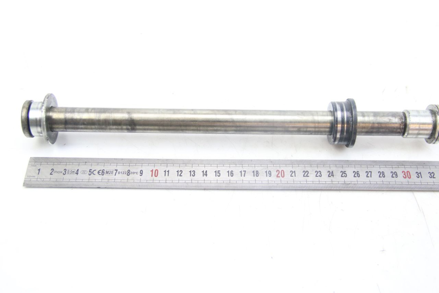 photo de REAR WHEEL AXLE KAWASAKI Z ABS 1000 (2014 - 2020)