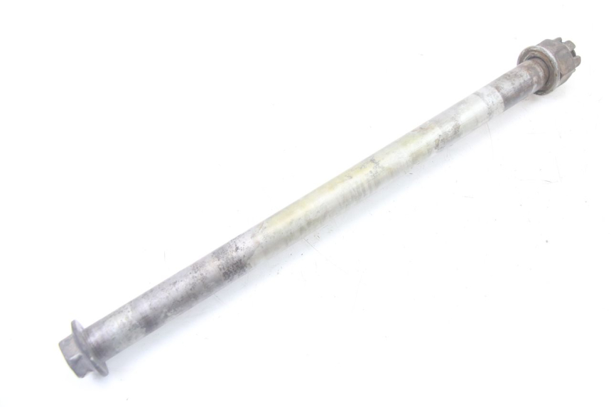 photo de REAR WHEEL AXLE KAWASAKI ZR7 ZR-7 S 750 (1999 - 2004)
