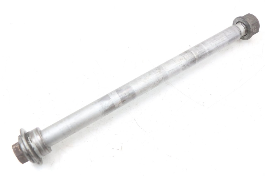 photo de REAR WHEEL AXLE HONDA NTV DEAUVILLE 650 (1998 - 2001)
