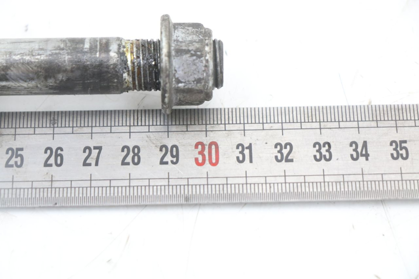 photo de REAR WHEEL AXLE ASTOR ORCAL 125 (2015 - 2017)