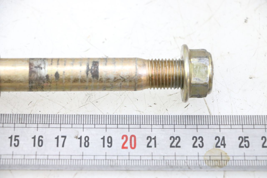 photo de REAR WHEEL AXLE APOLLO RFZ 150