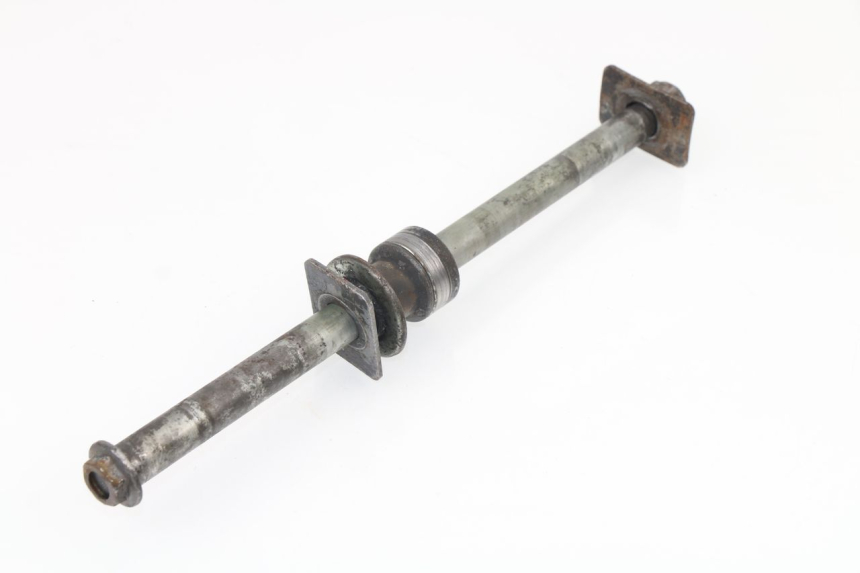 photo de REAR WHEEL AXLE SUZUKI SV S 650 (1999 - 2002)