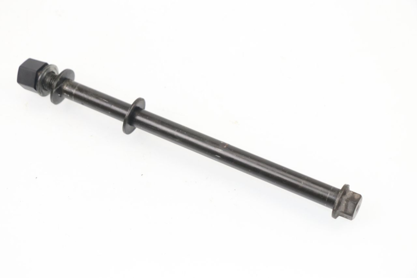 photo de REAR WHEEL AXLE SYM XS 125 (2007 - 2016)