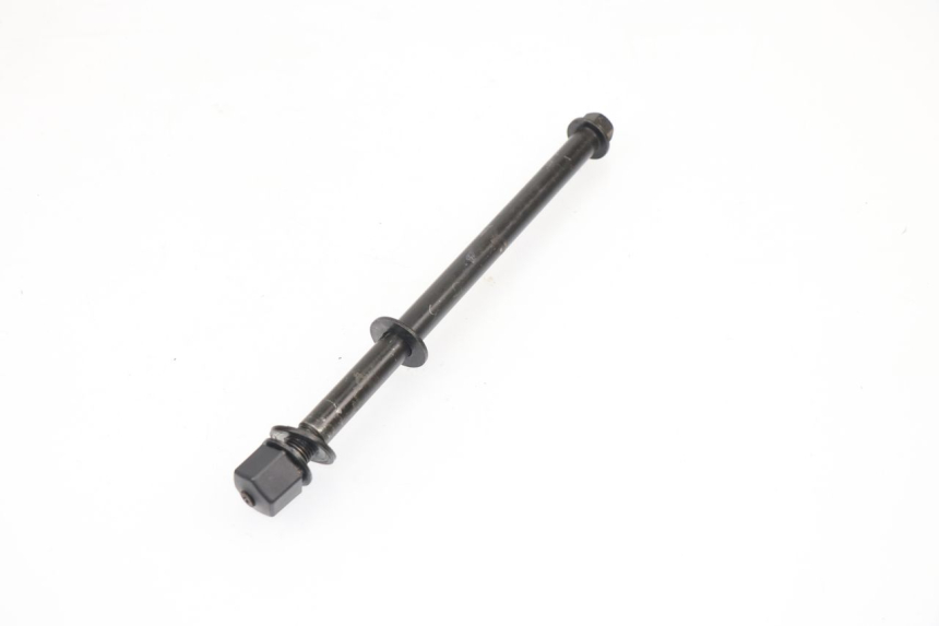 photo de REAR WHEEL AXLE SYM XS 125 (2007 - 2016)