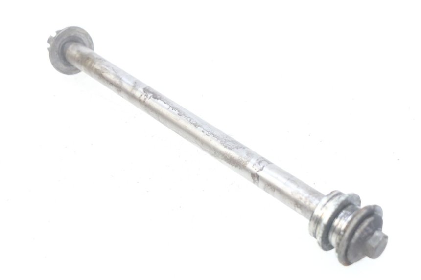 photo de REAR WHEEL AXLE YAMAHA FJ 3CX 1200 (1986 - 1996)