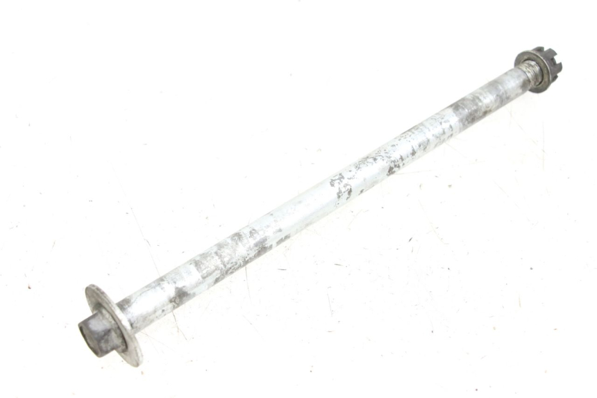 photo de REAR WHEEL AXLE YAMAHA XJ600 XJ DIVERSION 600 (1992 - 1997)