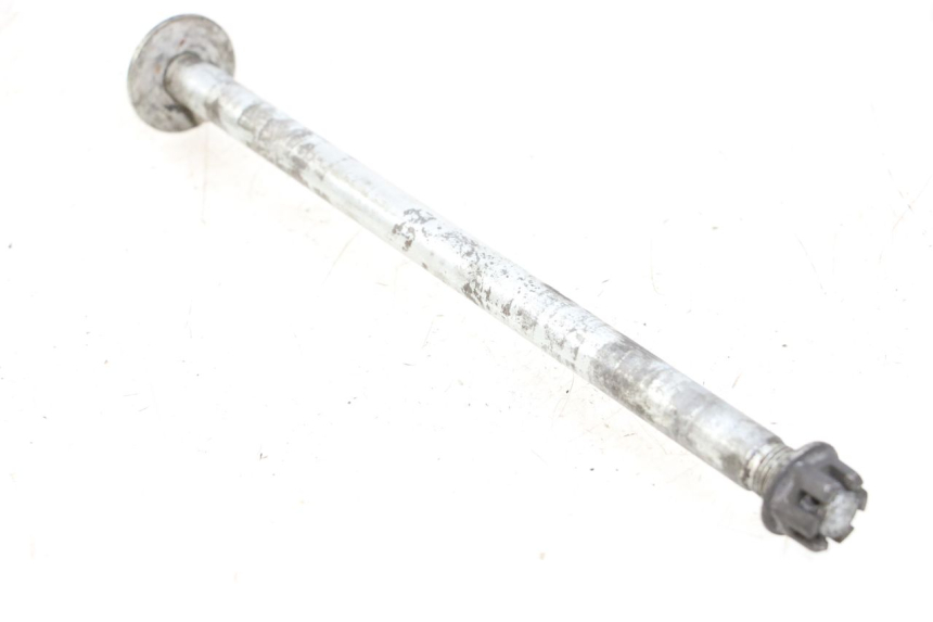 photo de REAR WHEEL AXLE YAMAHA XJ600 XJ DIVERSION 600 (1992 - 1997)