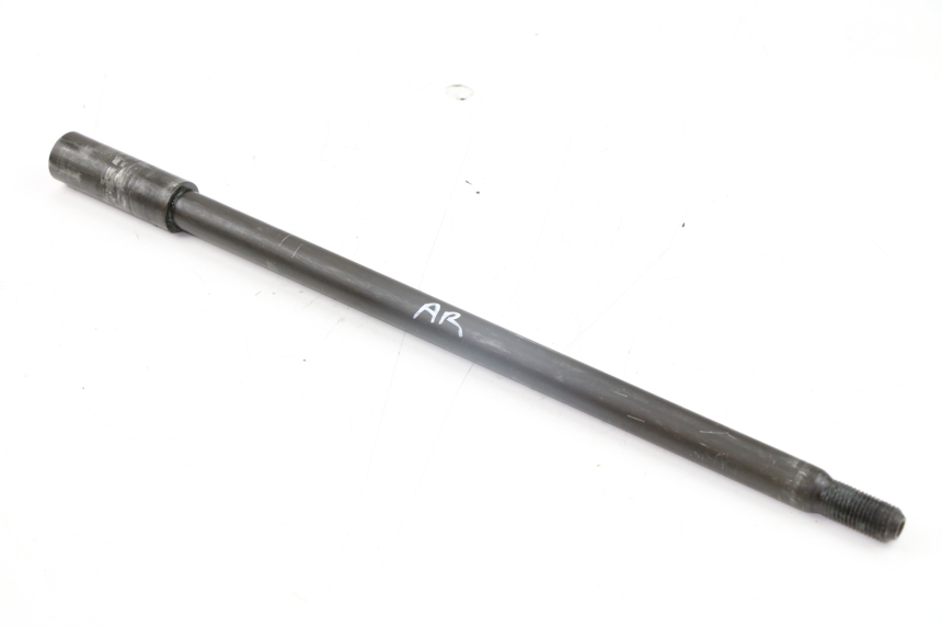 photo de REAR WHEEL AXLE YAMAHA XP T-MAX TMAX ABS 500 (2000 - 2003)
