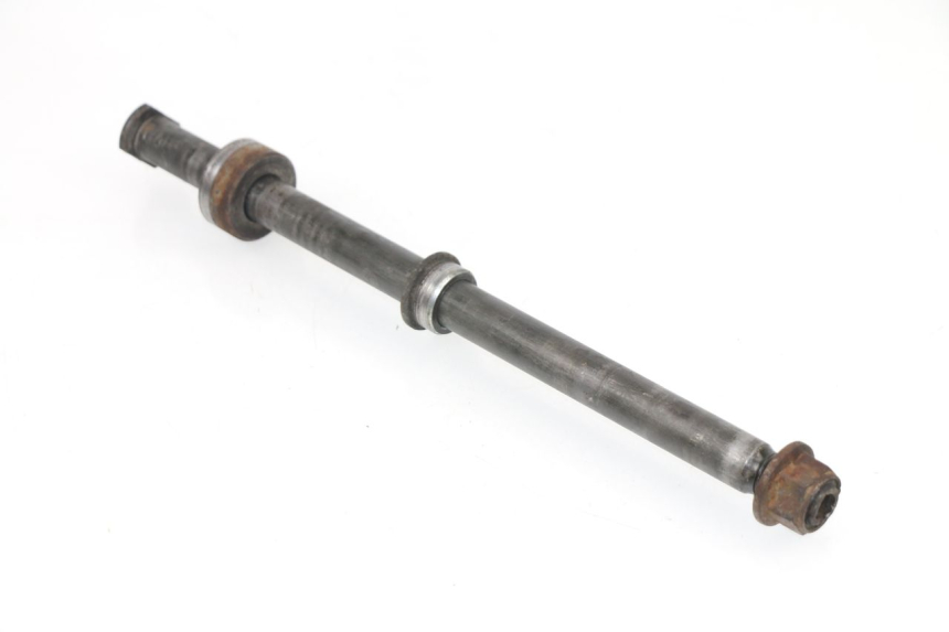 photo de REAR WHEEL AXLE YAMAHA YZF R THUNDERCAT 600 (1999 - 2003)