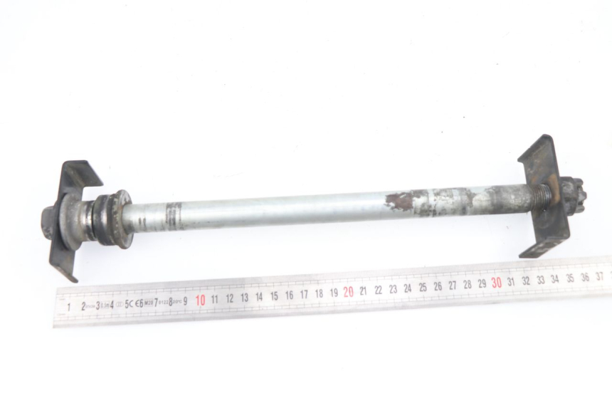 photo de REAR WHEEL AXLE KAWASAKI Z S 750 (2003 - 2006)