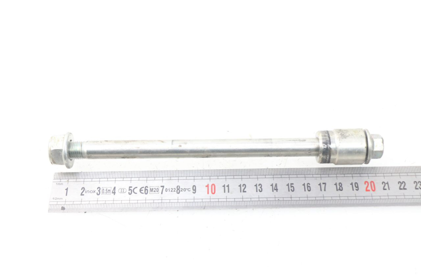 photo de FRONT WHEEL AXLE HONDA CRF-F CRF F 110 (2019 - 2022)