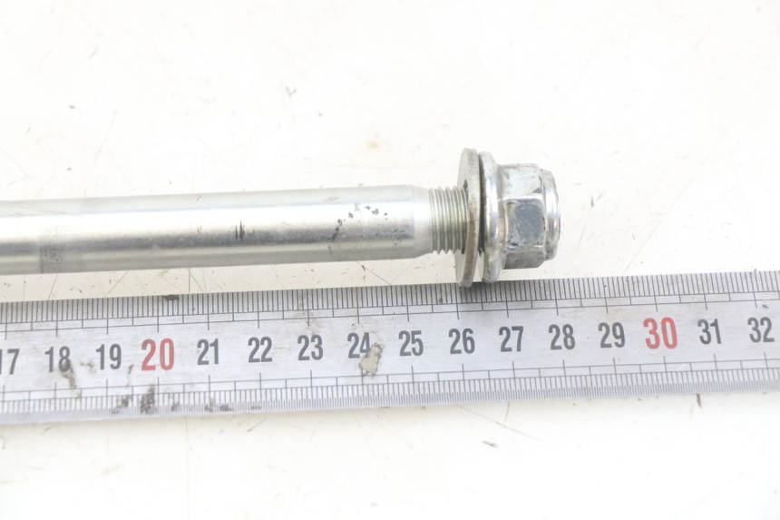 photo de FRONT WHEEL AXLE PEUGEOT DJANGO 4T 50 (2014 - 2019)