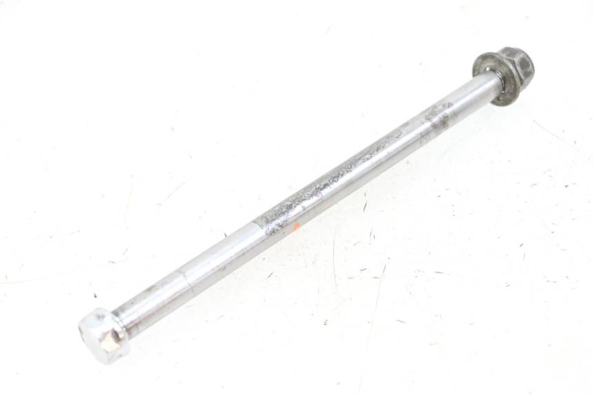 photo de FRONT WHEEL AXLE YAMAHA FJ 36Y 1100 (1984 - 1985)